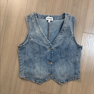 Vigoss Women's Light Blue Denim Crop Top